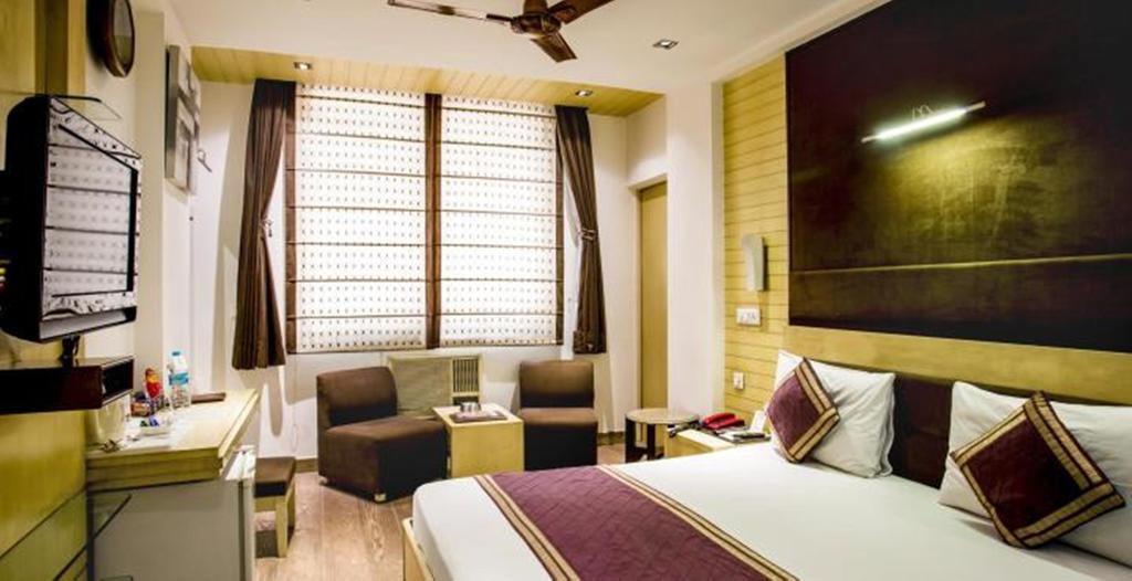 Hotel Arpit Palace Delhi  Exteriör bild